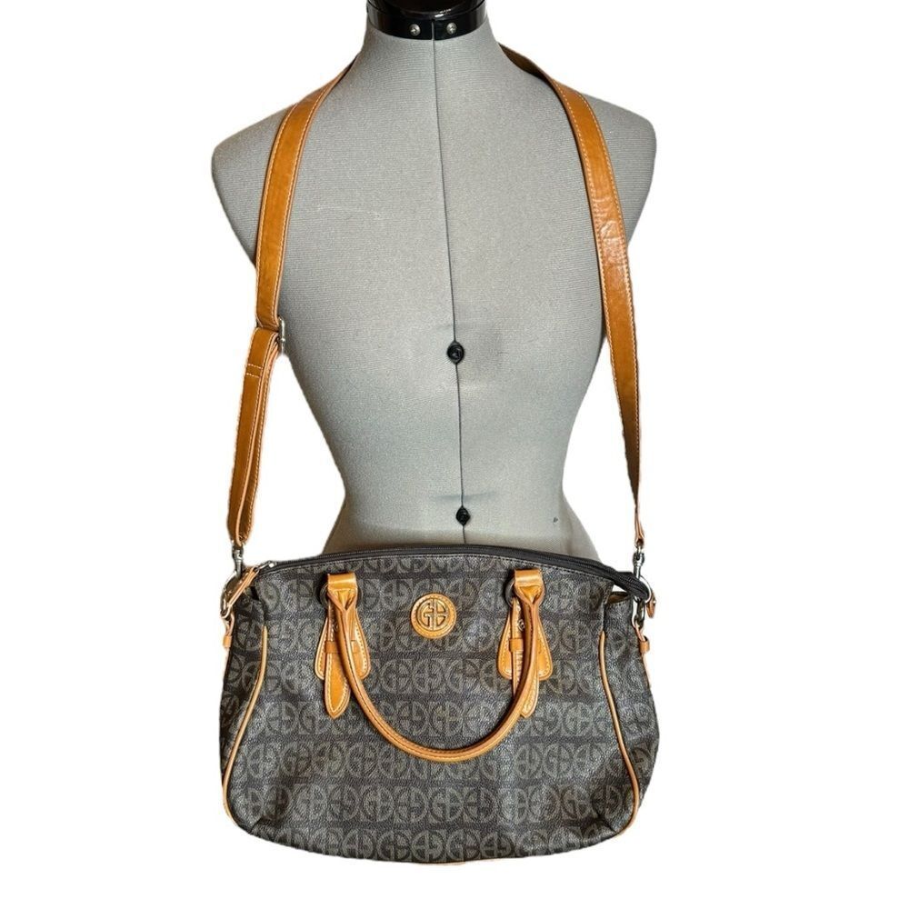 Giani Bernini Brown Leather Purse